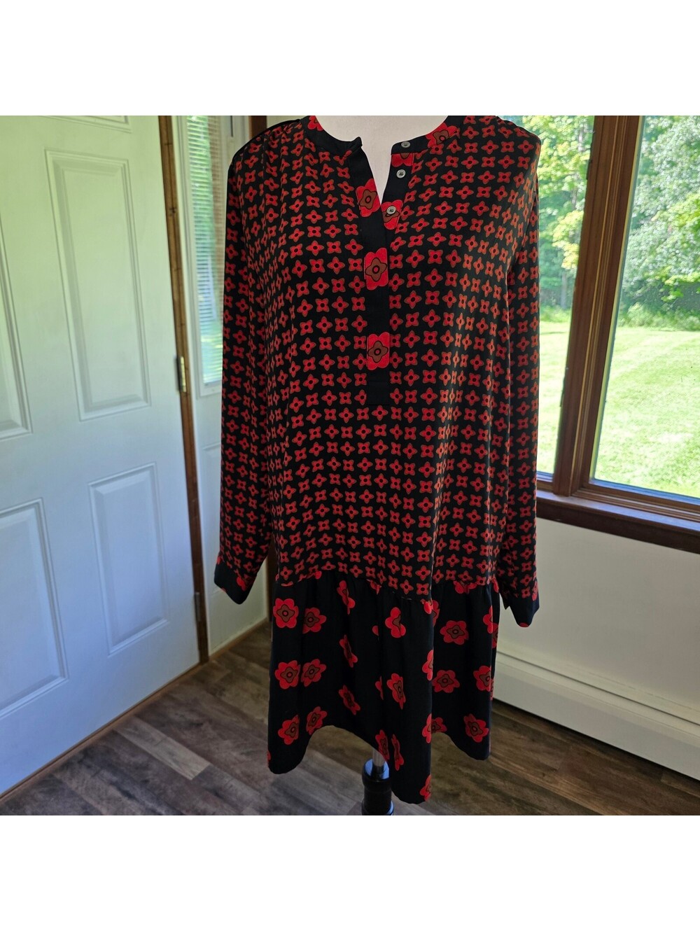 LOFT Red and Navy Retro Floral Drop Waist Shirt Dress Medium